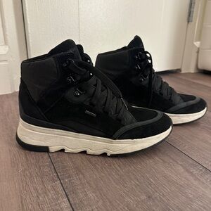 Geox Amphibiox Respira Hi -Top Ankle Sneaker / boot - Women Black US size 8